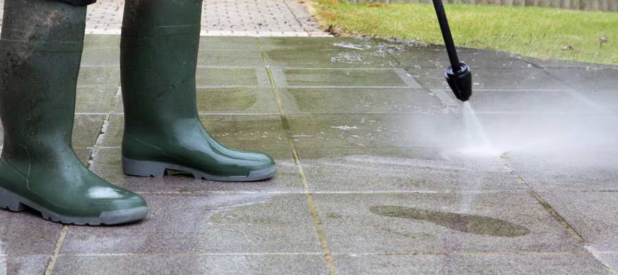 pressure washing, pressure washing description, pressure cleaning, power washing, exterior cleaning, residential pressure washing, commercial pressure washing, property maintenance, curb appeal, professional cleaning services